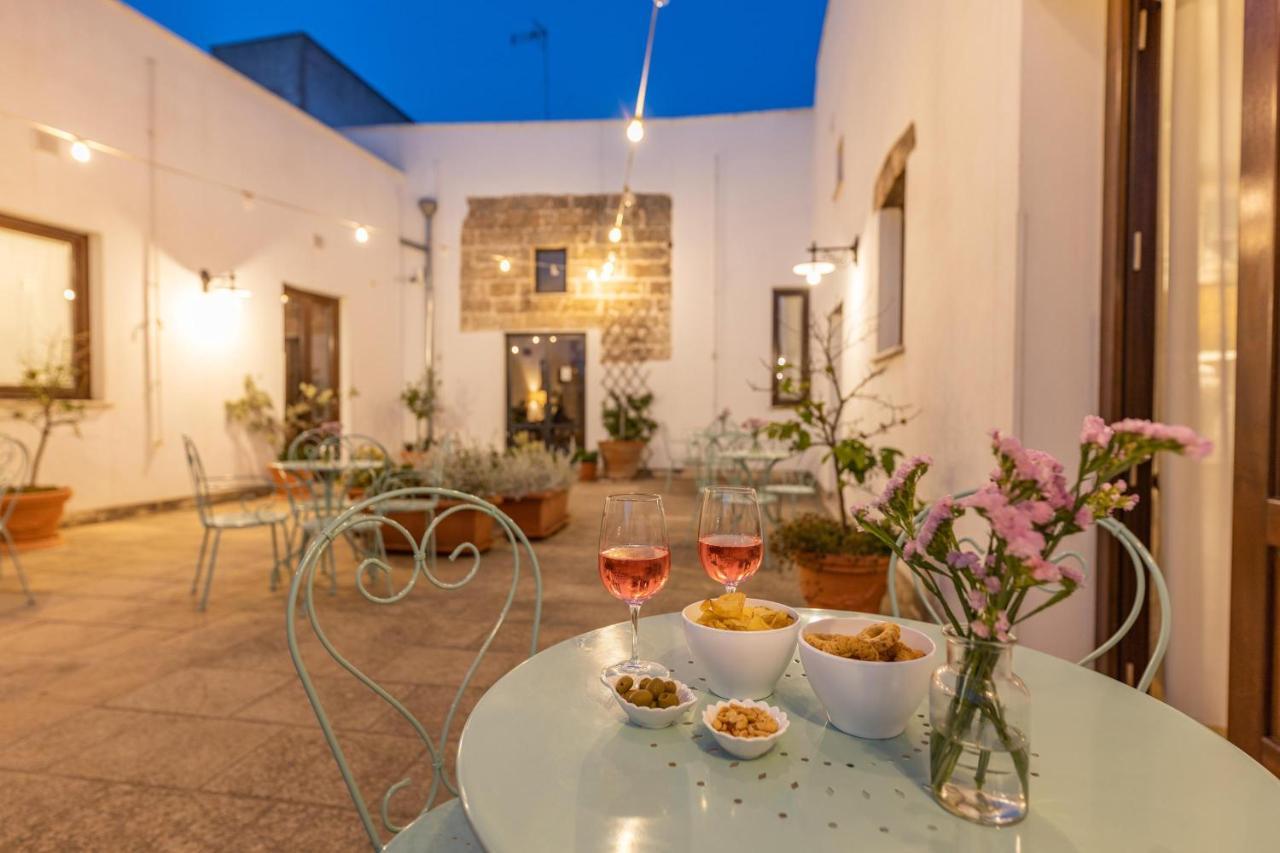Courtyard With Pool Villa Racale Exterior photo